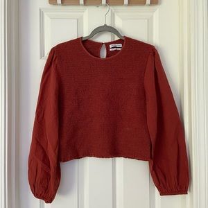 Smocked rusty top